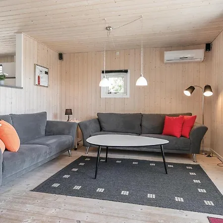 Amazing Home In Lokken With Sauna Ferienhaus Løkken