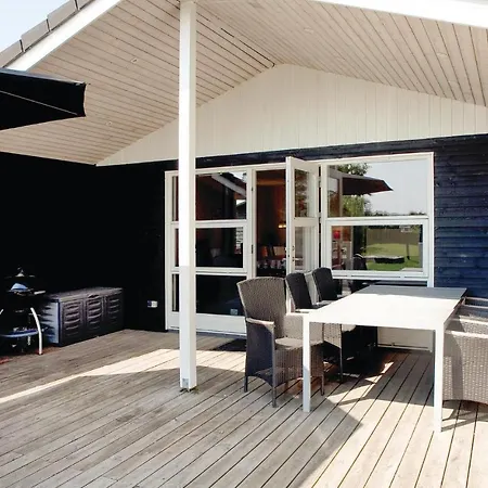 Amazing Home In Lokken With Sauna Ferienhaus Løkken