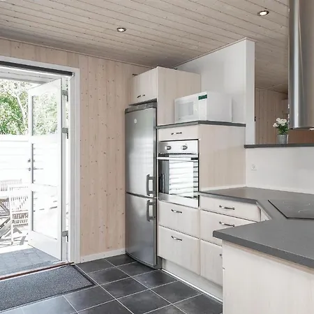 Amazing Home In Lokken With Sauna Ferienhaus *
