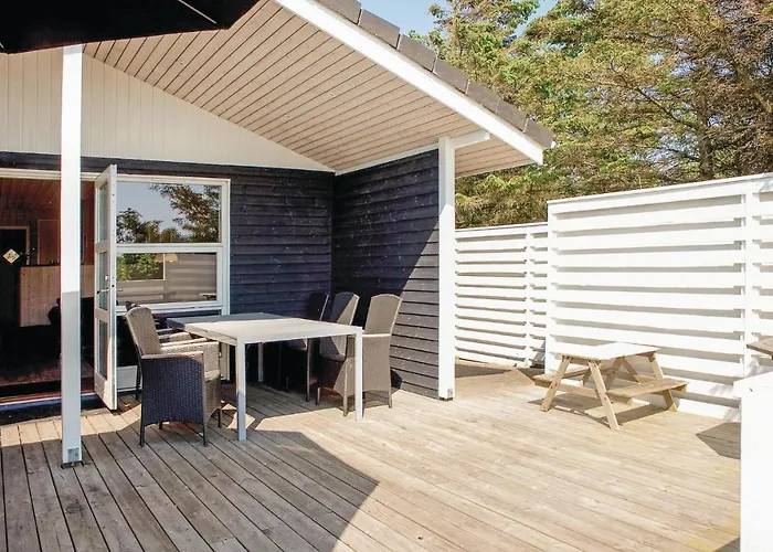 Harald Jensens Vej Holiday home Lokken