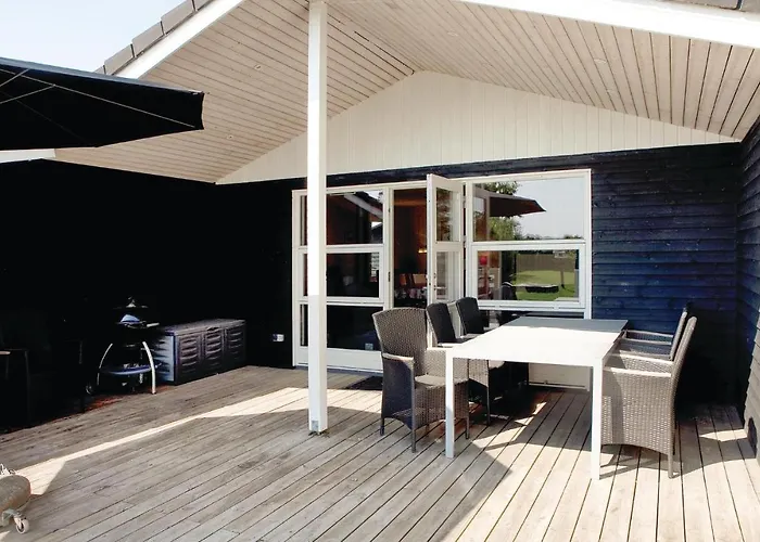 Harald Jensens Vej Holiday home Lokken